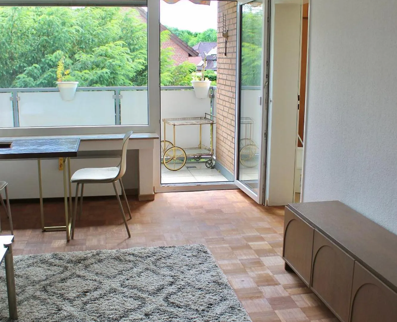 Apartment Roemerstrasse Neuss Germany